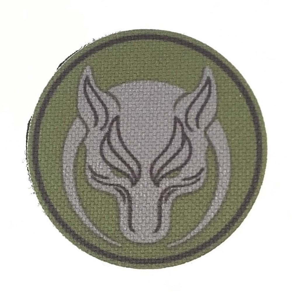 YUVARLAK BÖRÜ KIZGIN KURT PATCH ARMA - YEŞİL