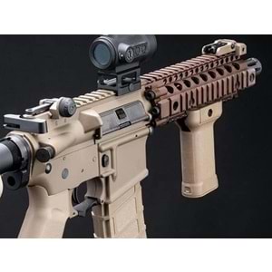DANIEL DEFENSE DDM4 DAGGER 7'' BRSS EBB AEG - LITE-S VERSION / TAN EMG BOLT