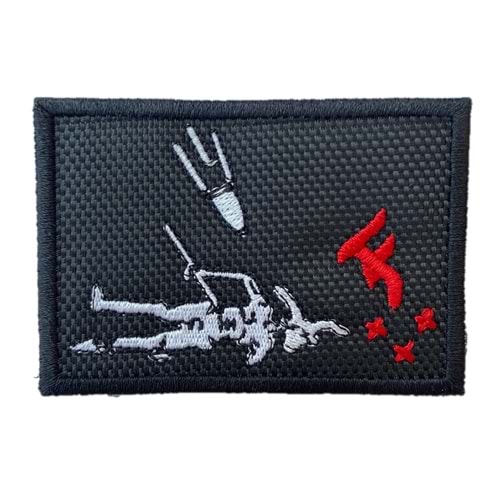 BLACK BEARD KORSAN PATCH - SİYAH BEYAZ